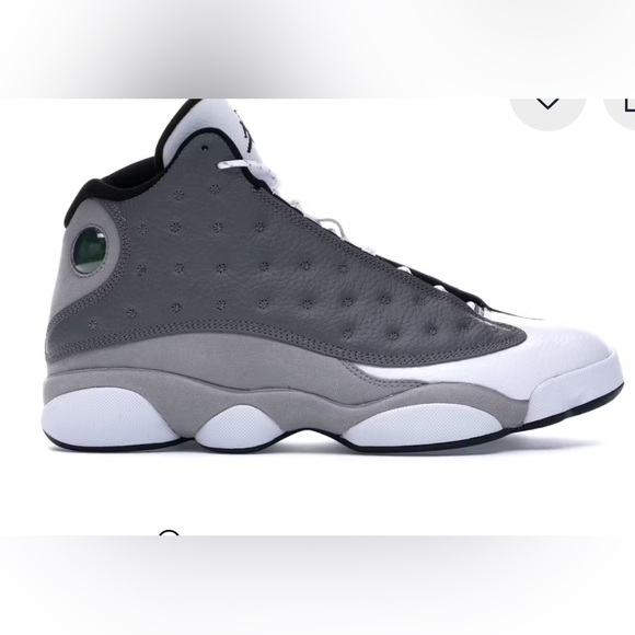 Jordan 13 Retro
Atmosphere Grey - Picture 2 of 8